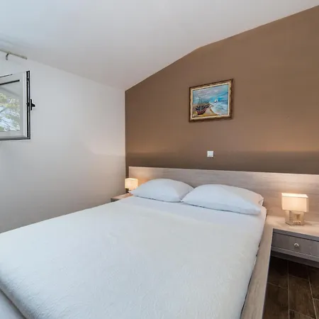 Dolore Apartmán *