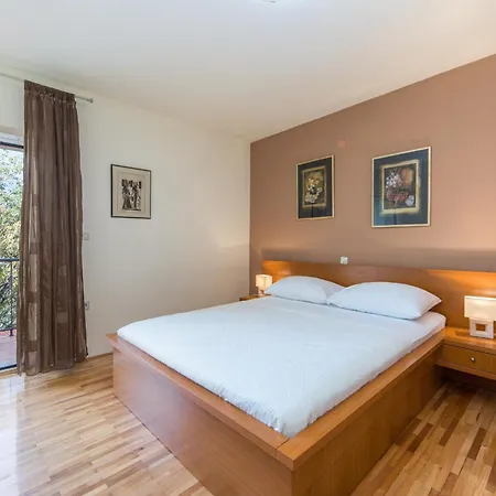 Dolore Apartmán *